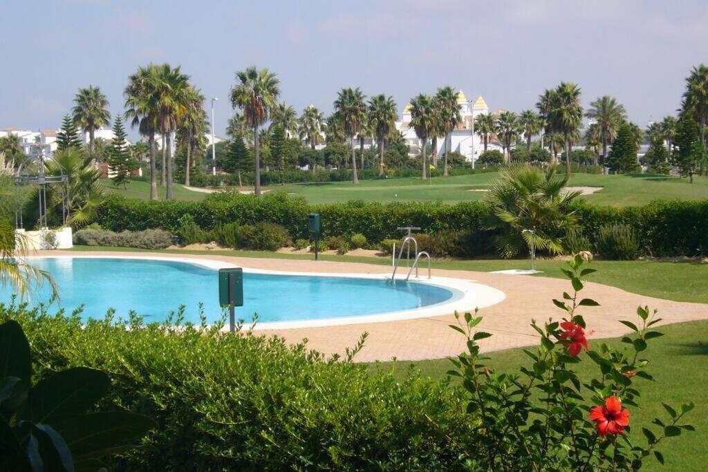 Apartamento En Playa Del Infante Rota Kültér fotó