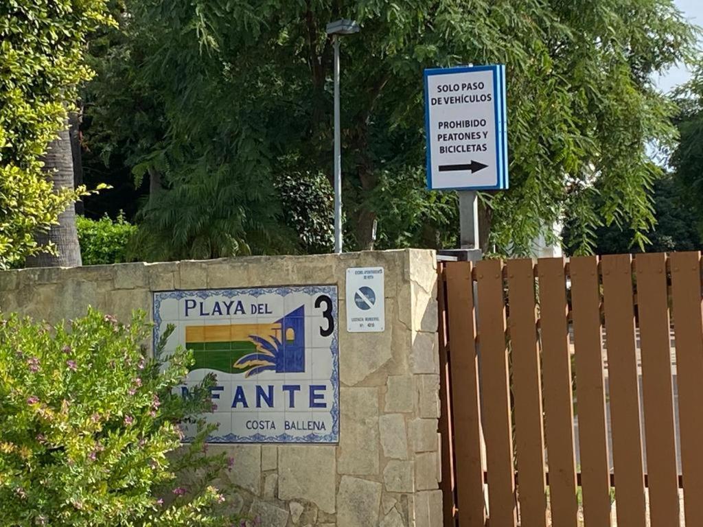 Apartamento En Playa Del Infante Rota Kültér fotó