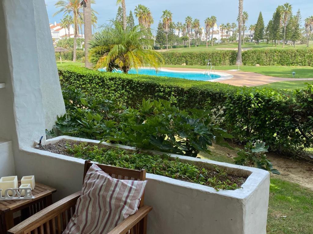 Apartamento En Playa Del Infante Rota Kültér fotó